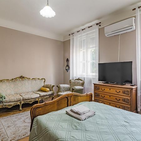 Appartamento Апартамент Гардения Varna Esterno foto